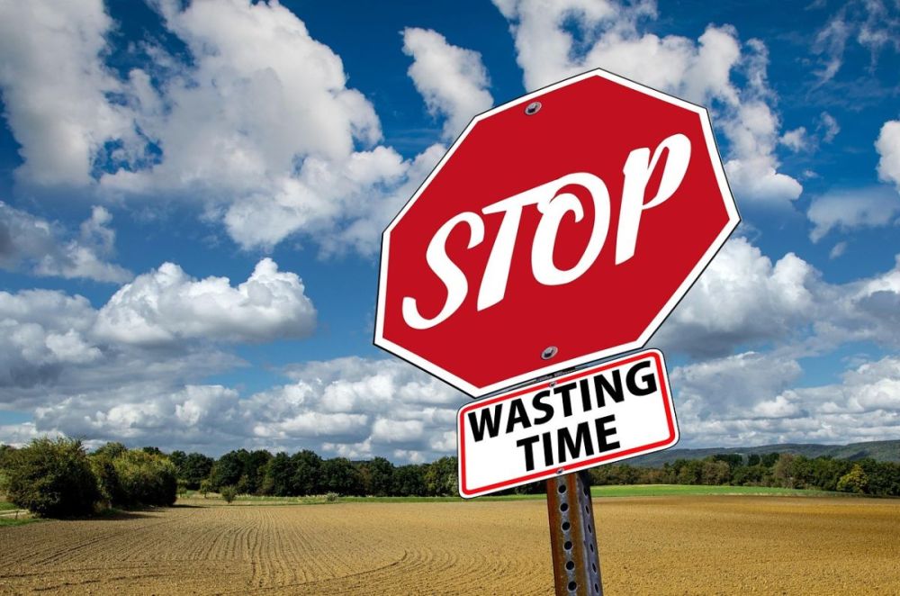 stop wasting time applying for government grants